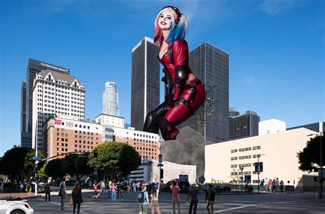 harley quinn giantess